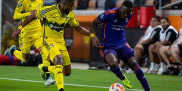 Columbus Crew take 1-0 victory over Houston Dynamo in Concacaf Champions Cup