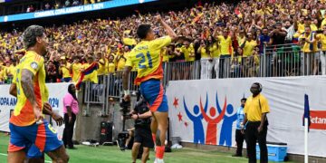 Jun 24, 2024; Houston, TX, USA; Colombia full-back Daniel Munoz (21) reacts after scoring a goal during the first half against Paraguay at NRG Stadium. Mandatory Credit: Maria Lysaker-USA TODAY Sports