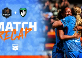 Houston Dash Blank Boston Legacy FC in Front of Record Crowd