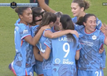 Houston Dash Match Club Record with 5-0 Triumph over Chicago Stars FC