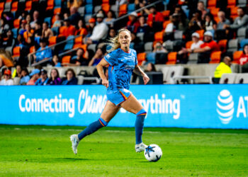 Midfielder Sarah Puntigam Signs New Contract with Houston Dash